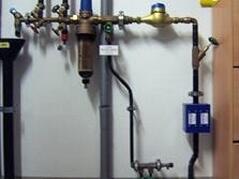 Mediagon Kalkschutzgerät Typ D im Betrieb in 4856 Balzenwil.